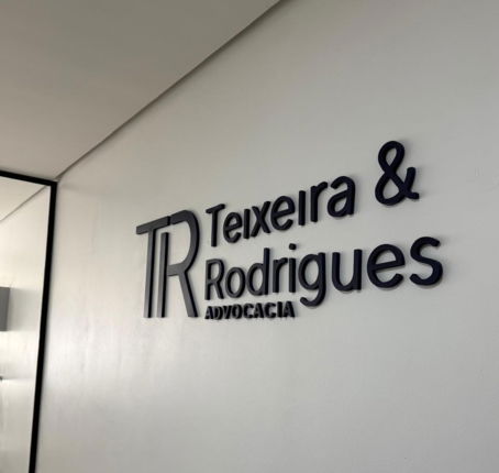 Foto-letreiro-TR.jpg